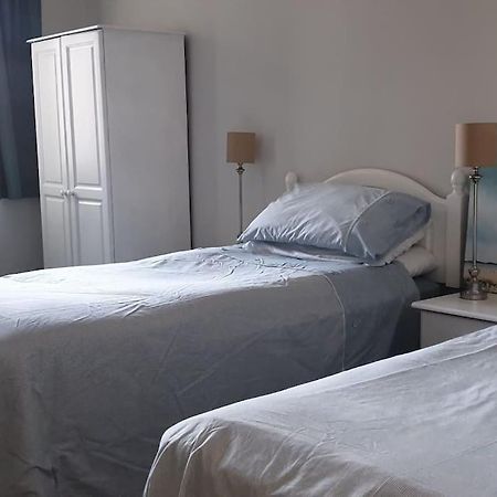 Seafront Apartment, Ground Floor, Free Parking Newcastle  Zewnętrze zdjęcie